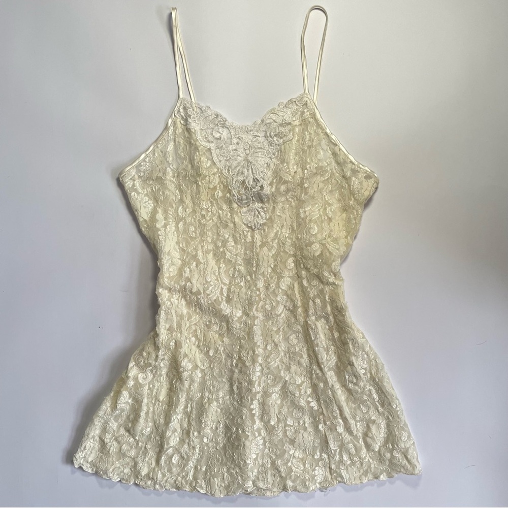Elegant Cream Lace Chemise